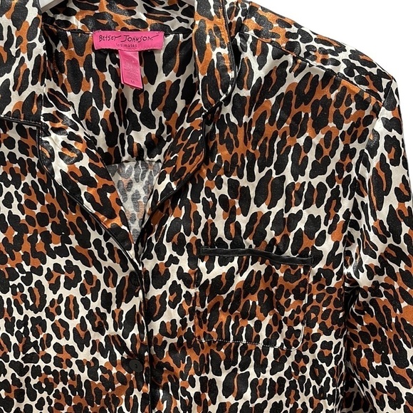 Betsey Johnson 2 pc Satin Leopard Print Pajama Set SZ M - Picture 9 of 9